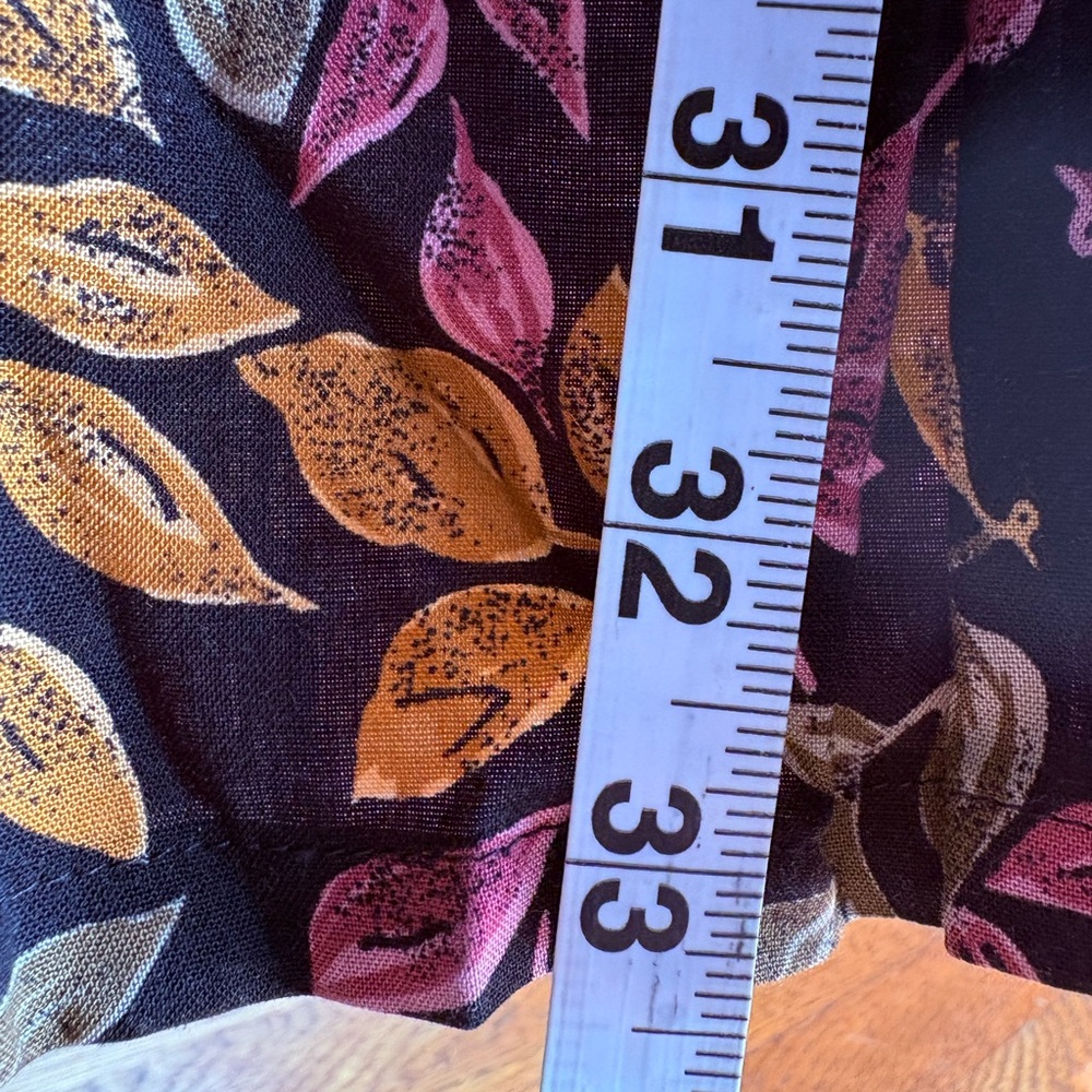 Sag Harbor Black and Pink Leaf Print Maxi Skirt - Picture 4 of 7